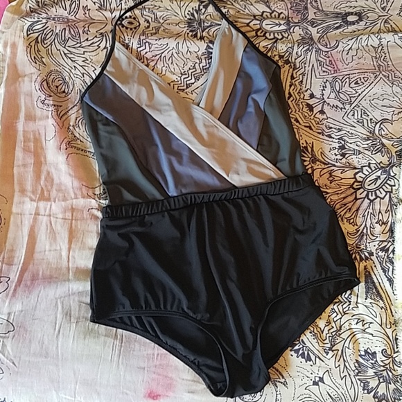 Anthropologie Other - Retro plunge one piece swimsuit L